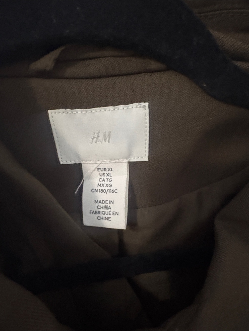 H&M Cropped Boxy Blazer in Brown - Picture 2 of 5